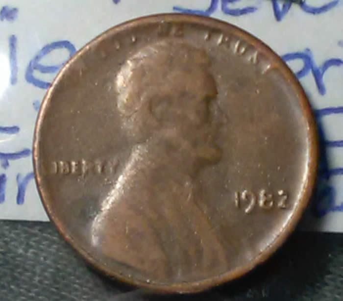 1982-P-Lincoln-Cent-With-Severe-Die-Deterioration!-The-Worst-Case-I've-Seen